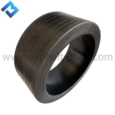 Reifen für Fräsmaschine W100 130H Hinterrad Teilenummer 2136696 2149239