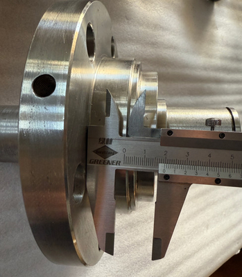 P8820DL Ersatzteile für Asphaltverbindungen Spiraleförderer Zwischenwelle Drehseparator Zwischenwelle VOE12766358