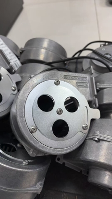 RM54579123 RM13986583 Bläserturbine für den Straßenbau