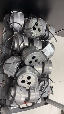 RM54579123 RM13986583 Bläserturbine für den Straßenbau