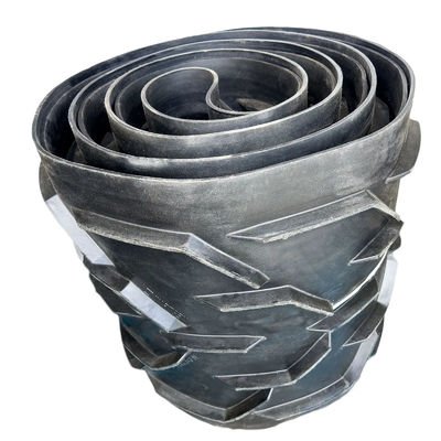 2106086 Materialförderband W195 W200 W205 W215 Entladegürtel für Teile von Straßenfräsmaschinen