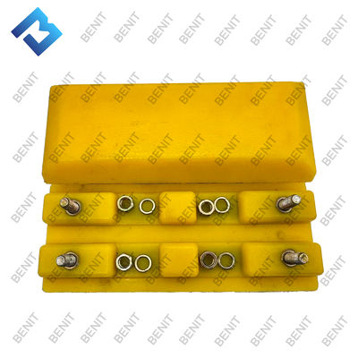 W210 Fräsmaschinen-Pads 2102697 - 300mm Poly-Kettenpads 2411112. Profi-Qualität für Kaltfräsen-Reparatur.
